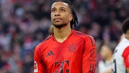 4-0，25岁日本球星闪耀德甲：惊艳凌空斩，轰入加盟拜仁的处子球