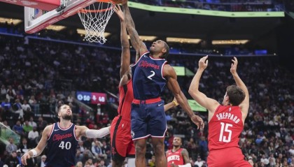 祖巴茨三双哈登35+10 伦纳德两双快船胜火箭取6连胜