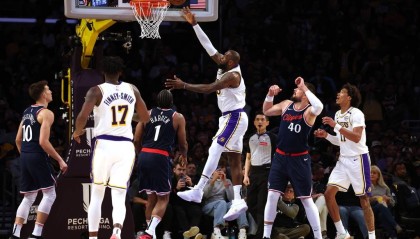 詹姆斯达成生涯1000胜里程碑 湖人超掘金升西部第二